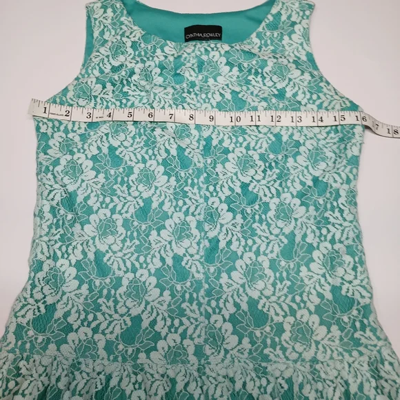 Cynthia Rowley Teal Floral Lace Dress – Small - Picture 9 of 14
